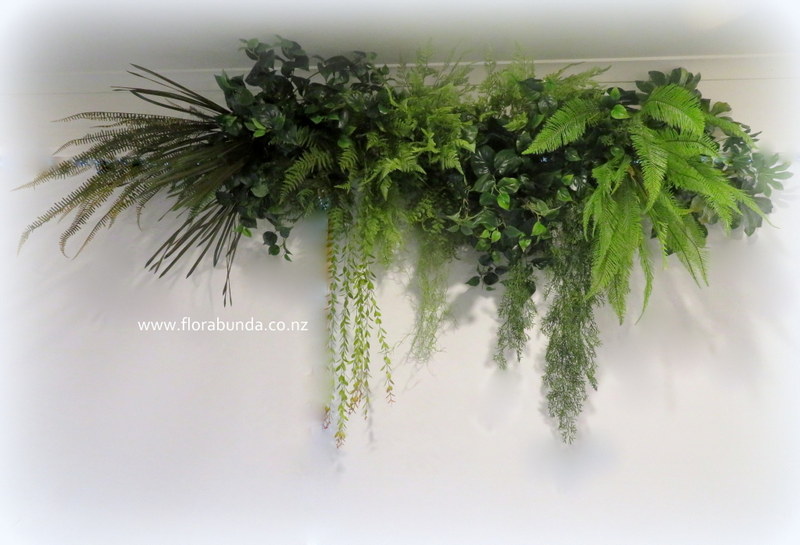 Green wall garden artificial ferns