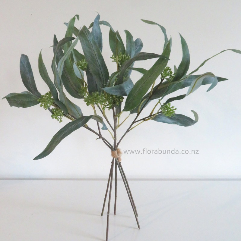 grey gum leaves in bundle of 5 stems