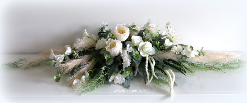 Table arrangement of flowers