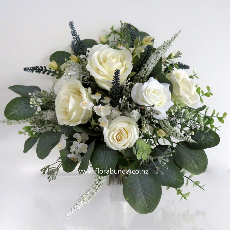 Wedding flowers with cream roses