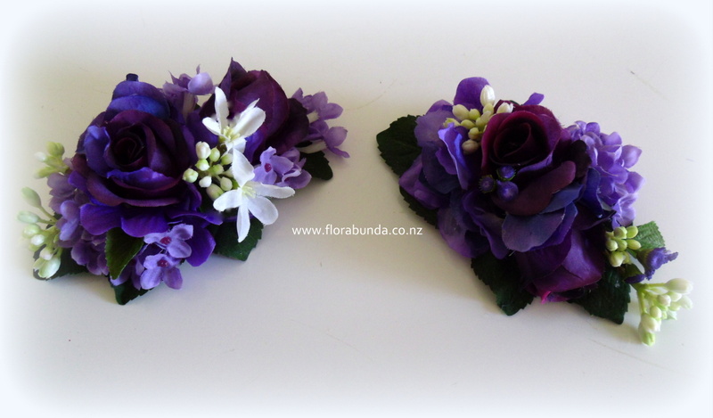 Purple cake flowers
