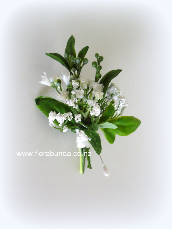 Babys breath gypsophila natural stem Mans Buttonhole