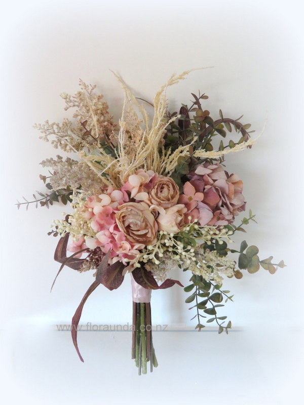 Dried small wedding flowers