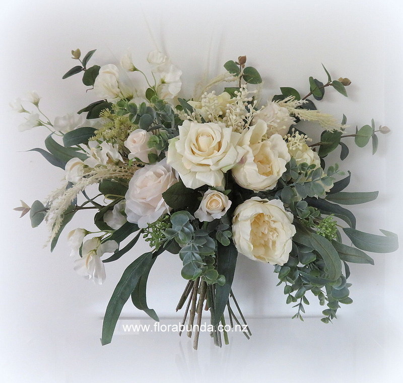 Champagne cream off white Bridal Bouquet - Image 2